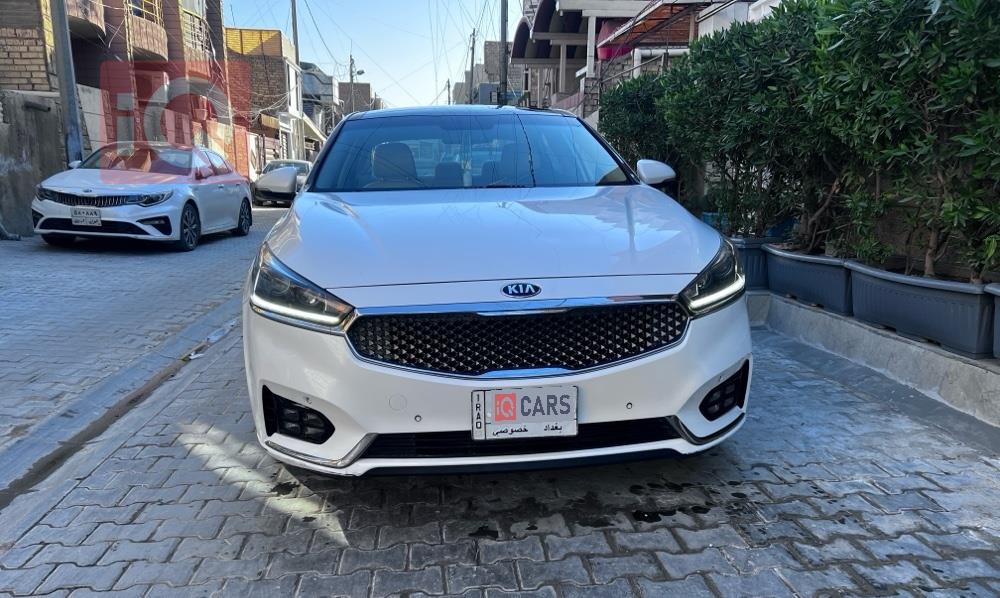 كيا كادينزا